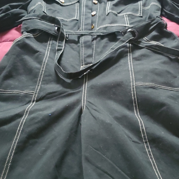 Jumpsuit - Picture 3 of 4